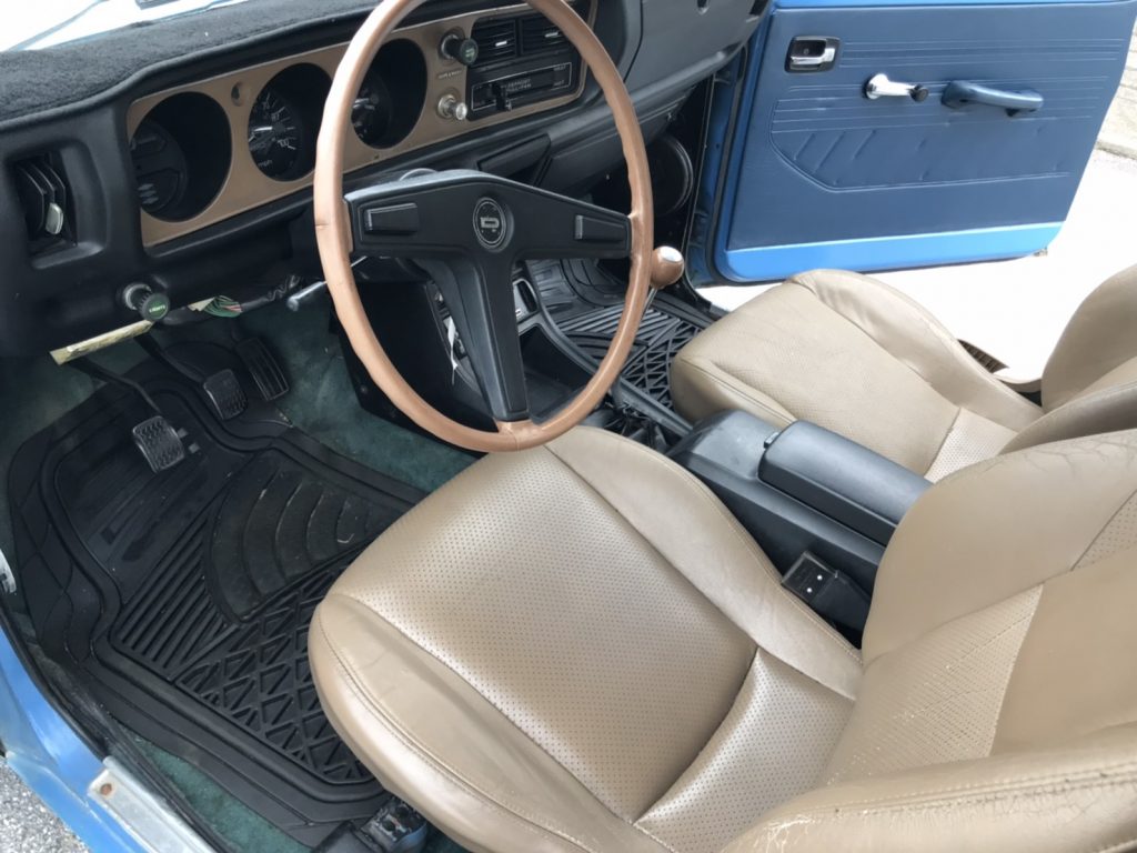 ダットサン　620　カスタム